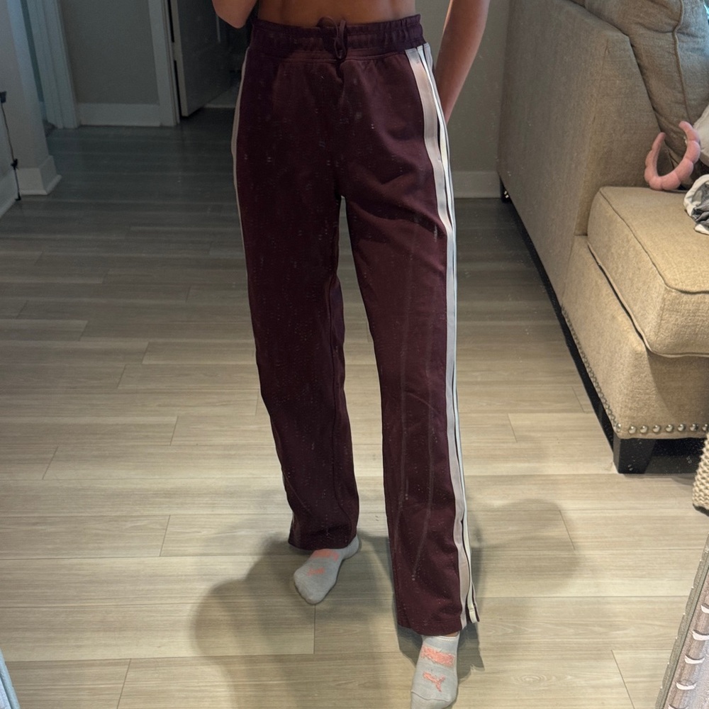 *LIMITED EDITION* lululemon sweatpants